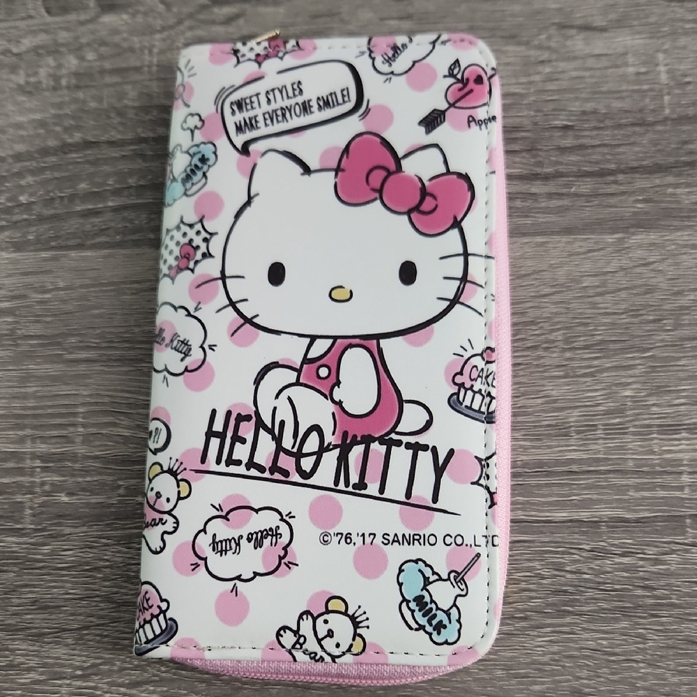 Hello Kitty Pink and White Wallet
